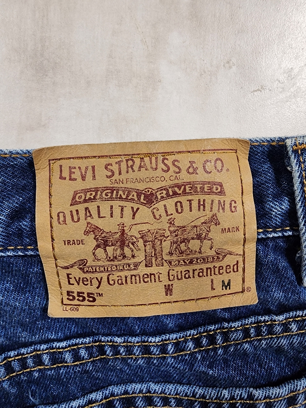 Classic Women's Blue Denim Levi's 555 Jeans